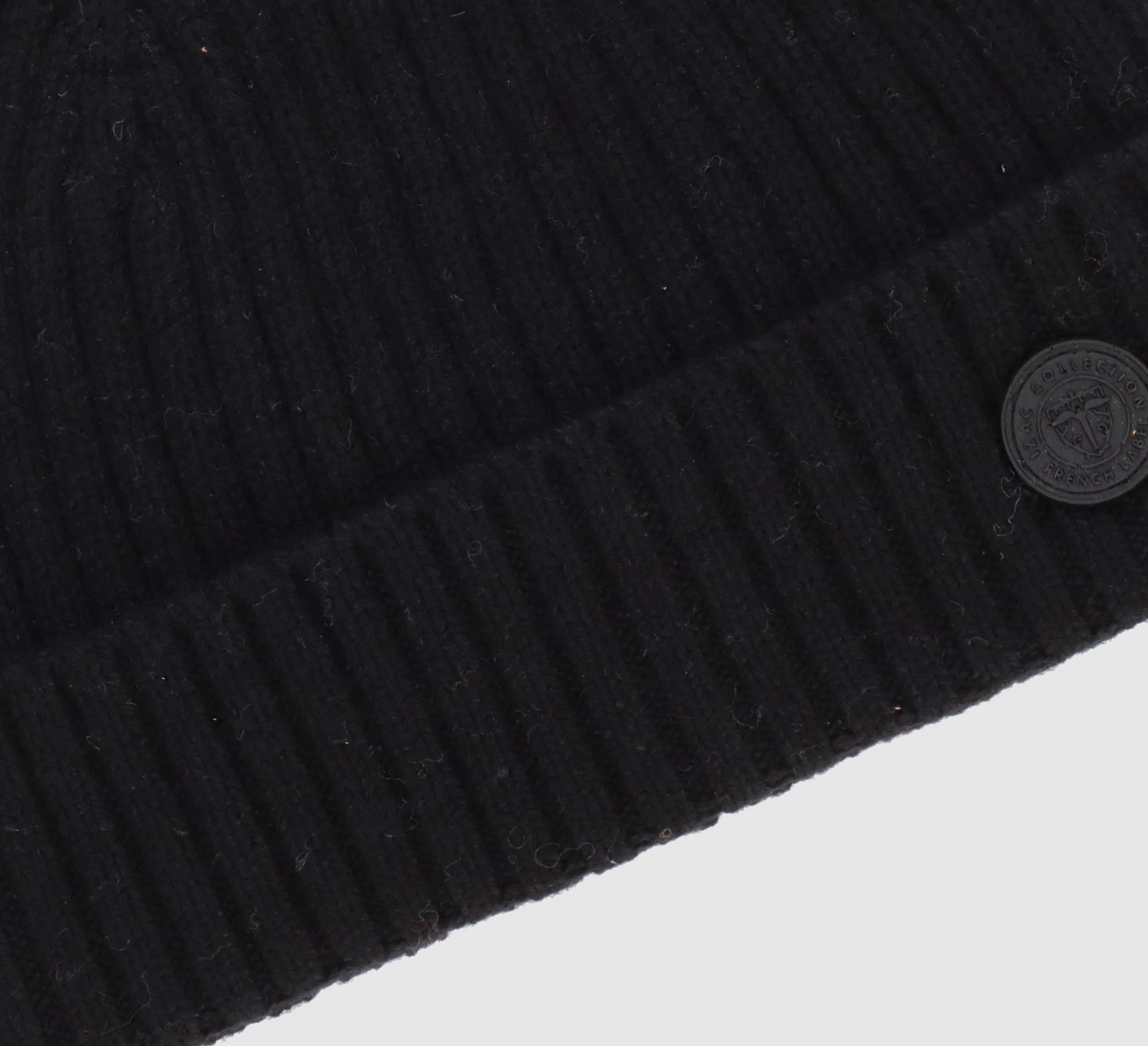 Bonnet en maille noir YATCH