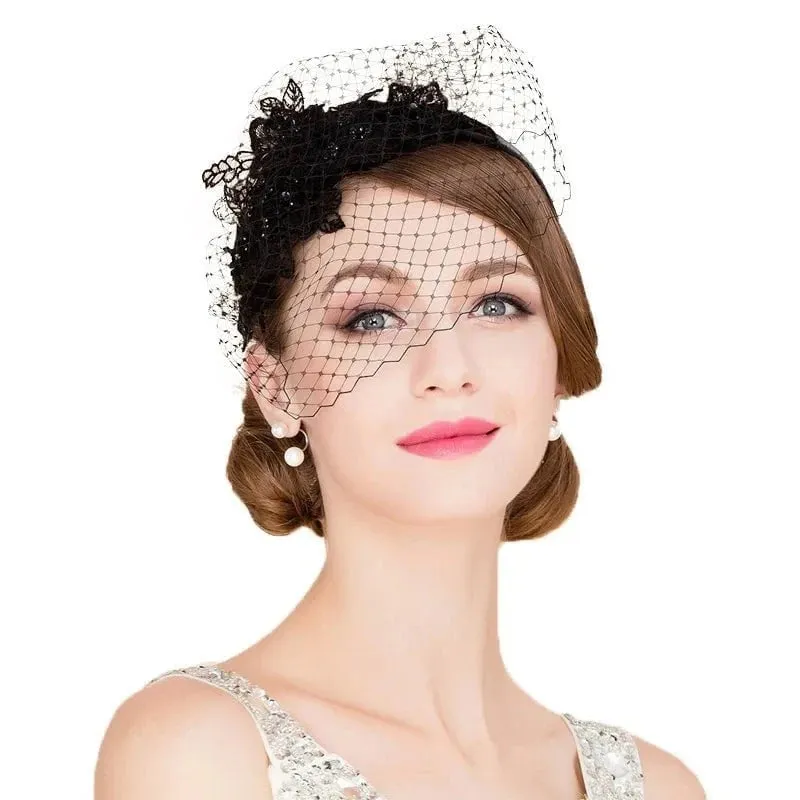 Chapeau Fascinator Dentelle