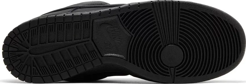 Nike SB Dunk Low Pro Triple Black