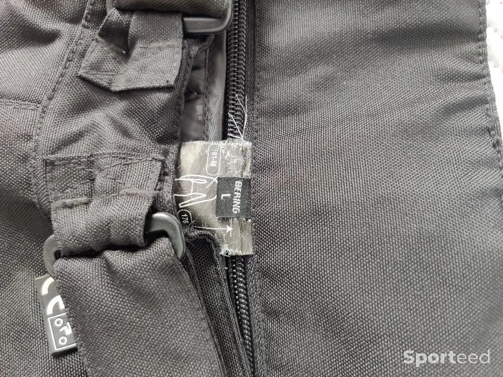 Pantalon moto Bering d'occasion Ajouté le : 12/11/2023