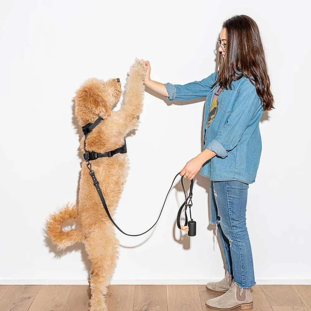 Poop Bag Carrier Black