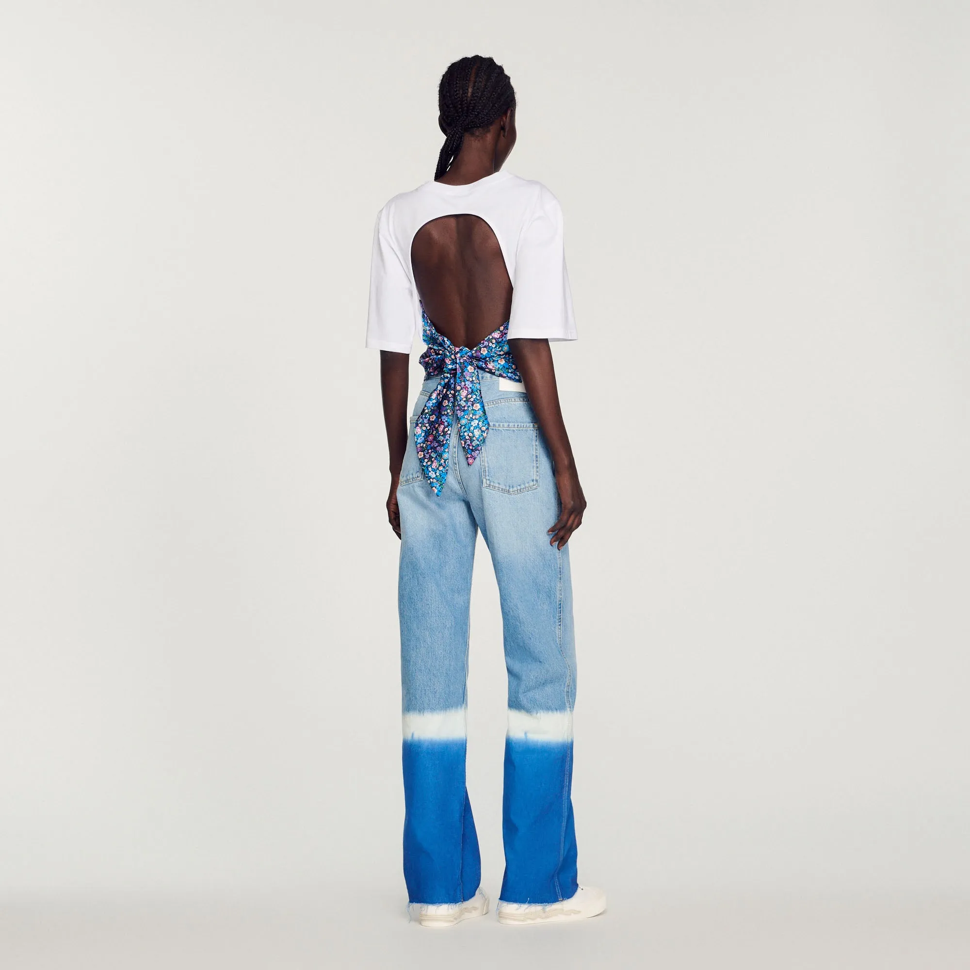 T-shirt foulard ouvert au dos